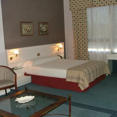 Hotel Cigueenas