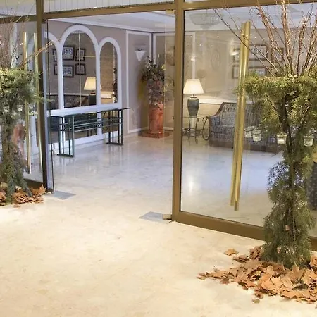 Cigueenas Hotel 3*