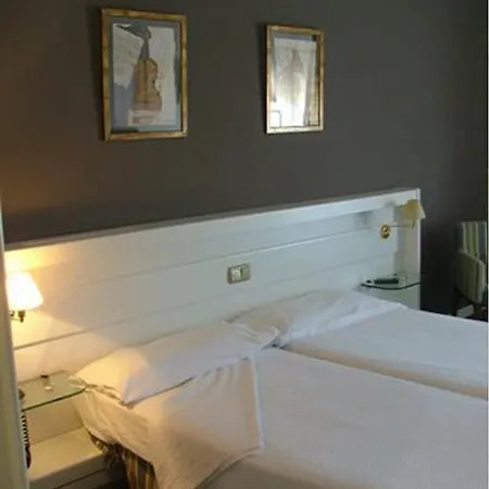 Cigueenas 3* Trujillo