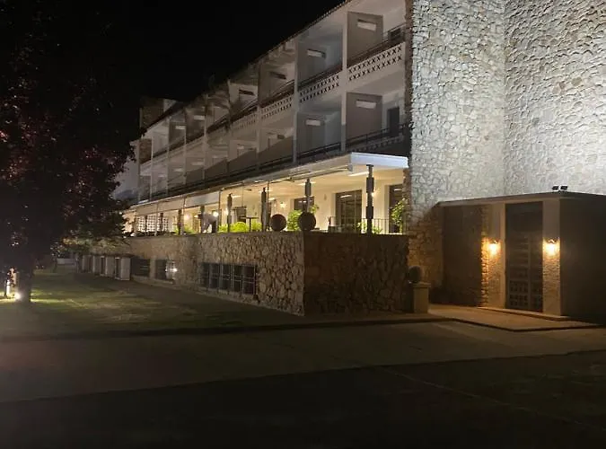 Cigueenas Hotel Trujillo